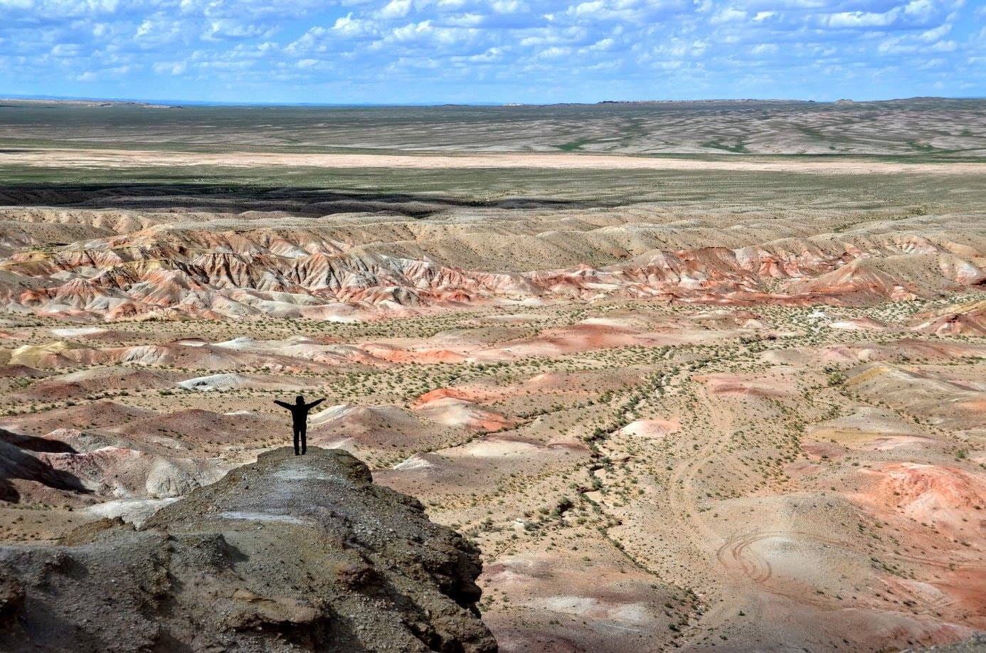 Mongolia: Lost in Gobi Desert
