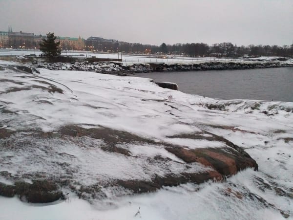 The Unconventional Winter Walk to the Islands of Helsinki: photo 5