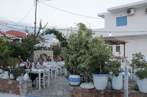 An authentic Greek getaway: photo 3