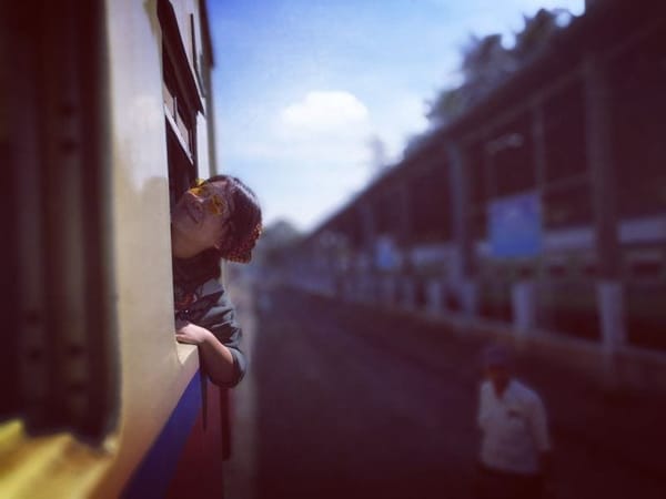 Local people’s daily life in Yangon: photo 7