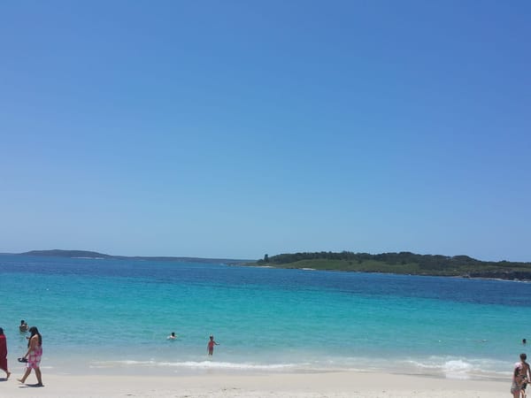 Why I love the little town of Huskisson, in Jervis Bay Territory: photo 1