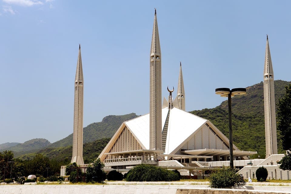Islamabad Travel Guide: What to do, eat, and see!