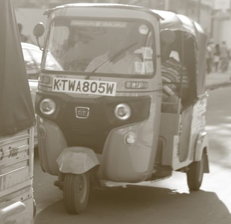 Exploring Mombasa; Beach and City: photo 5