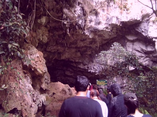 Conquering Sagada Philippines: Cave, Trek, Swim: photo 2
