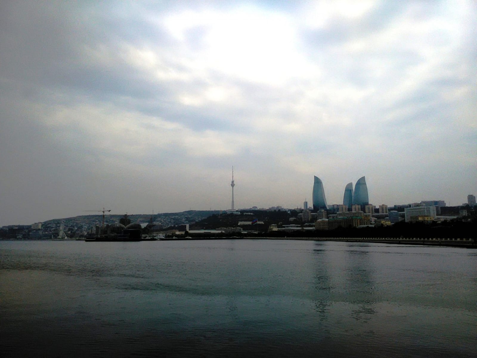 Meet Azerbaijan: what to see in Baku and the surbubs