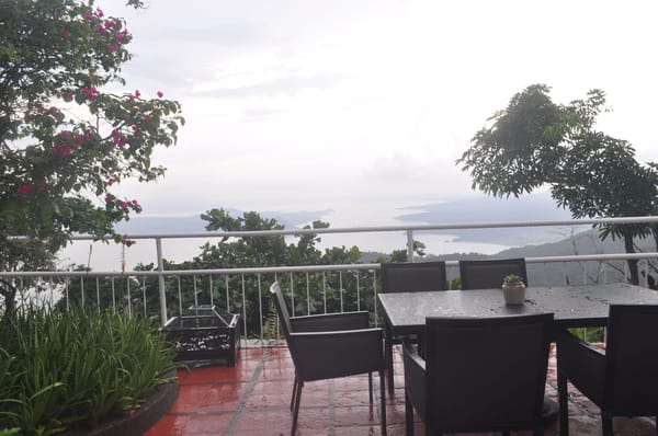 PHILIPPINES - A SWEET ESCAPE IN TAGAYTAY: photo 23