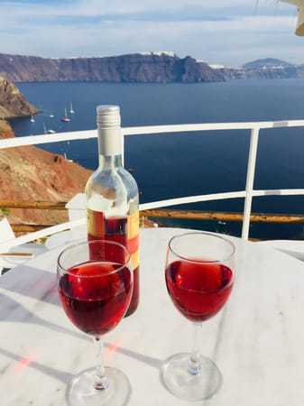 Santorini, Greece: The Island of Ethereal Sunsets: photo 2