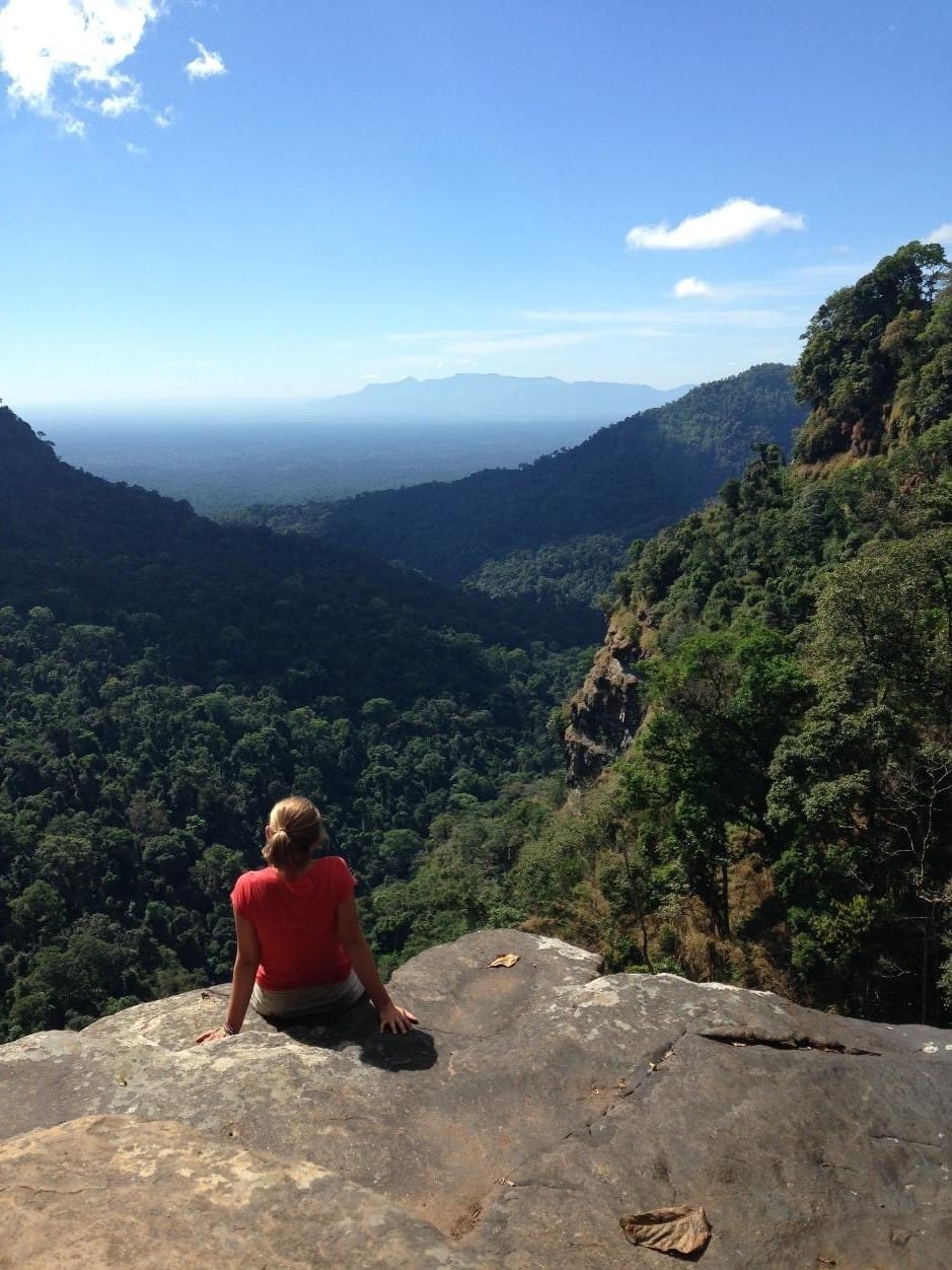 LAOS: Christmas in the treetops