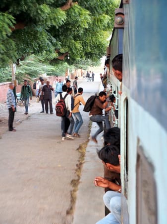 Train Travel in India: photo 3