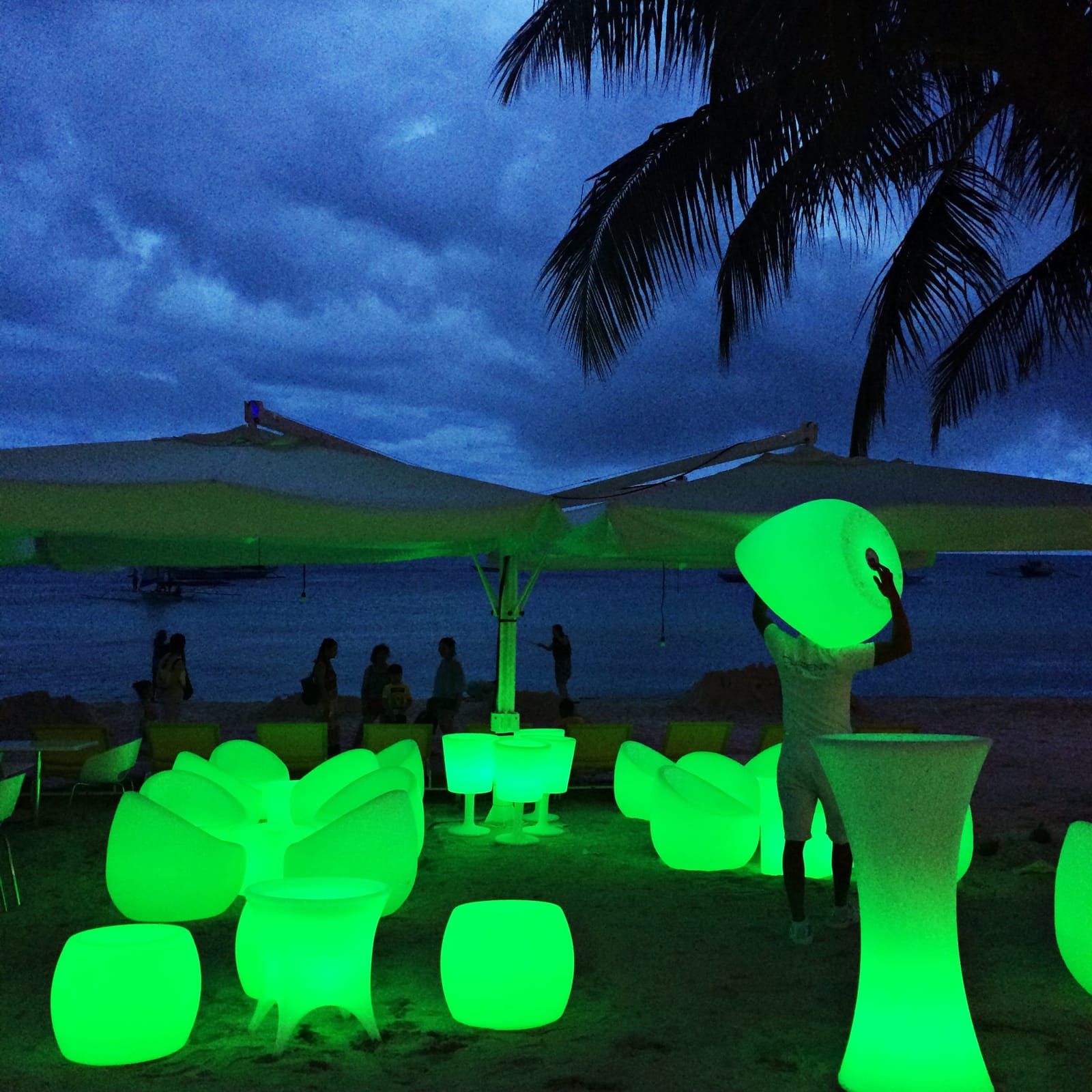 Boracay : The Island that never sleeps
