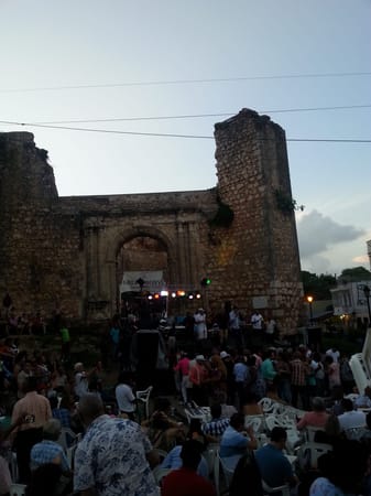Santo Domingo: traffic chaos and the Dominican passion: photo 8