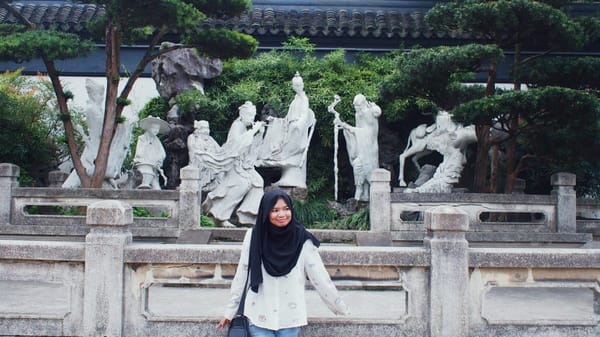 Xuhui, Shanghai: Guilin Park and Kangjianyuan: photo 1