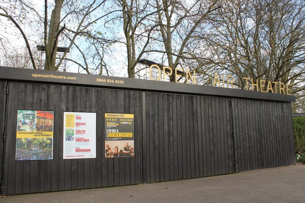 Your First Time In: London: photo 6
