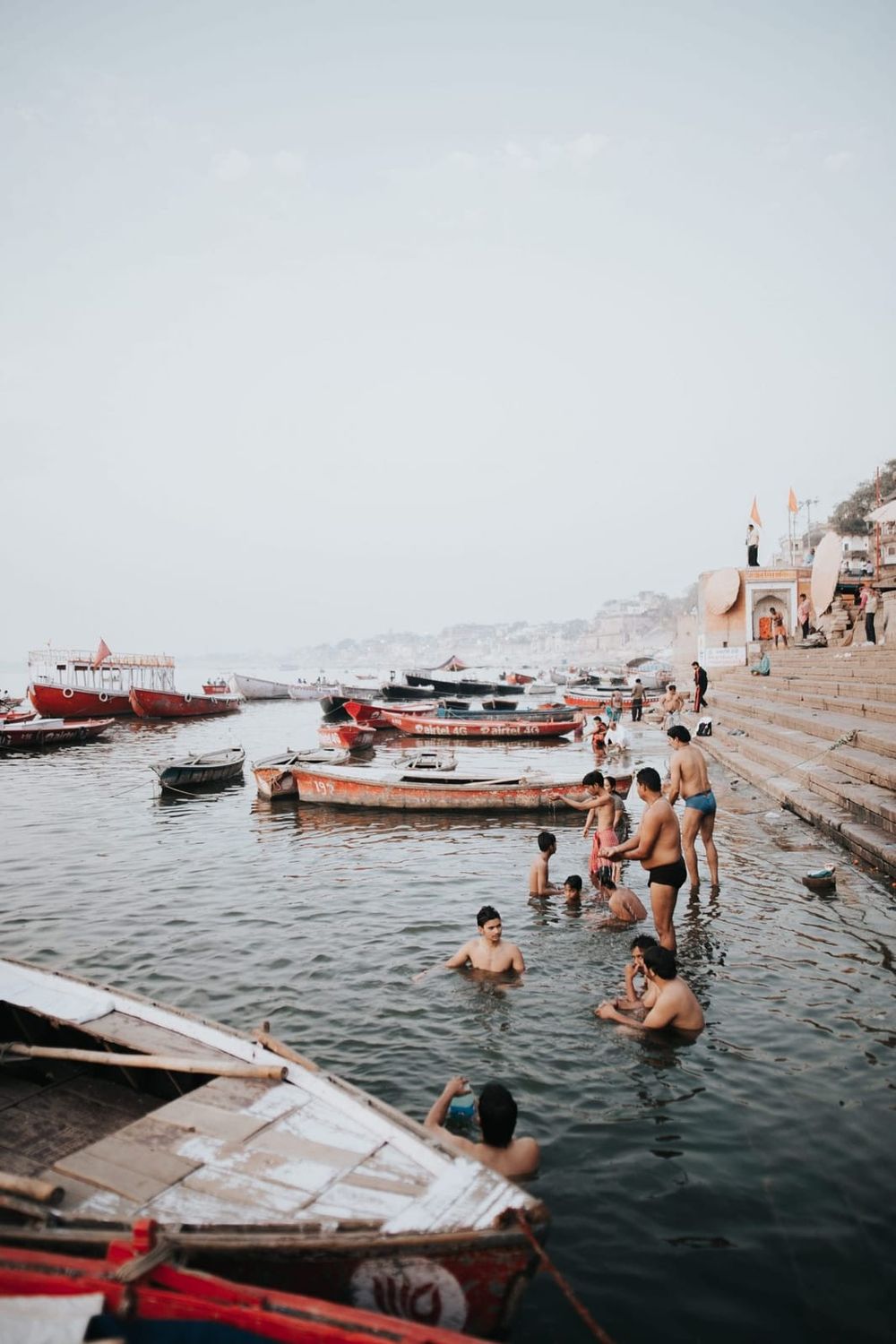 What are Eight Tourist Places Near Varanasi?