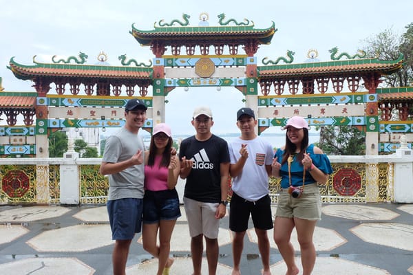 La Union: a place to surf and turf: photo 8