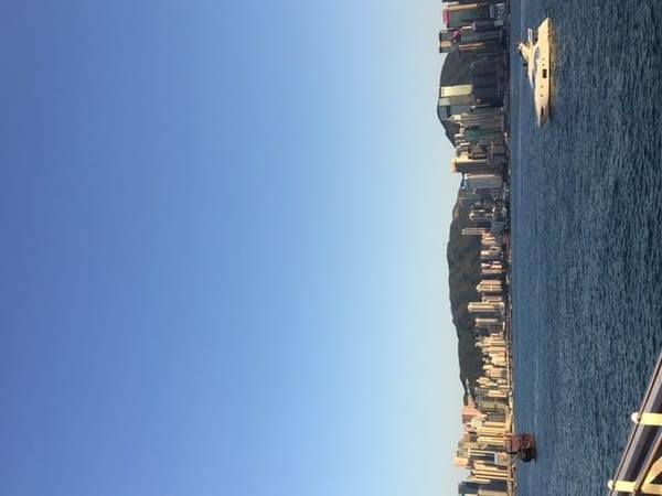 What Makes Hong Kong Unique?: photo 4