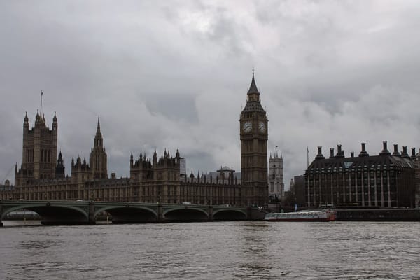 Your First Time In: London: photo 1