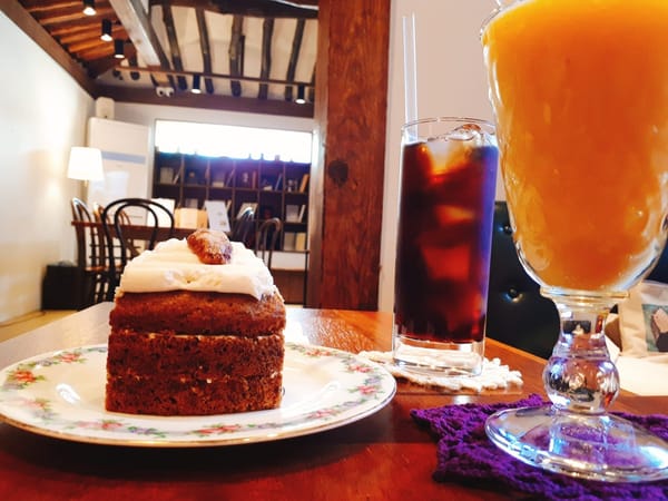 Lovely and tasty places in Seongbuk-Dong: photo 2