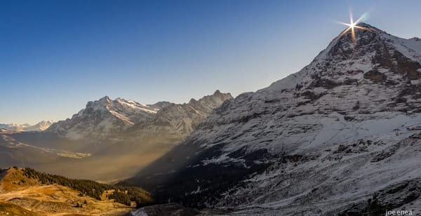 Swiss Alp Hiking Guide: Best Hikes of the Region: photo 1
