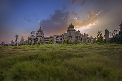 Bangalore Sightseeing - Top Places To See