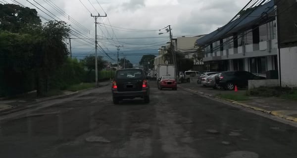 Thinking Of Driving In Costa Rica? What You Should Know First: photo 1