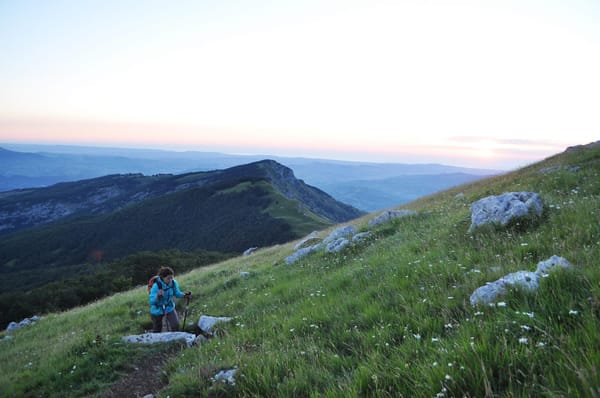 Hiking the Big Stone: Gran Sasso, Italy.: photo 10