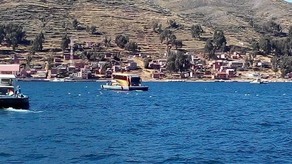 Exploring Lake Titicaca: photo 3