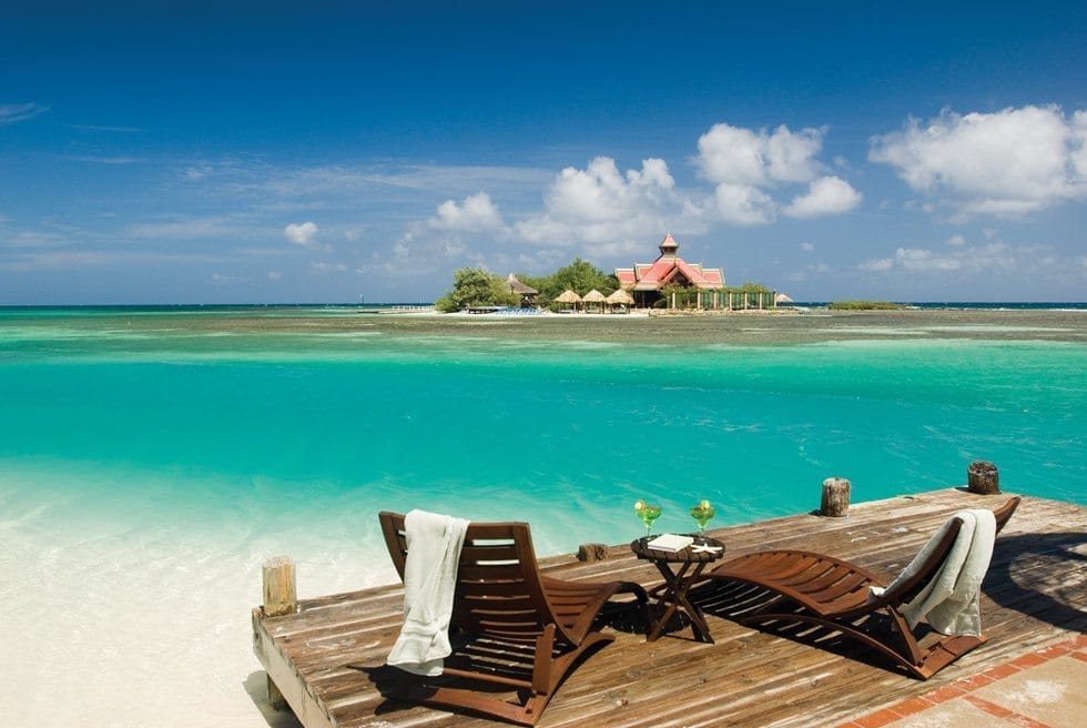 Destination Jamaica : Travel for R&R