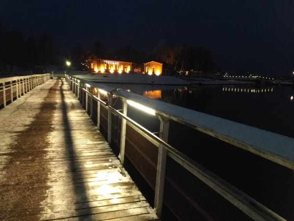 The Unconventional Winter Walk to the Islands of Helsinki: photo 2