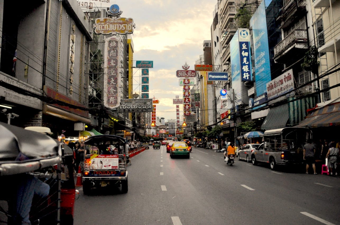 Chinatown Bangkok - Paradise for Drinking and Dining