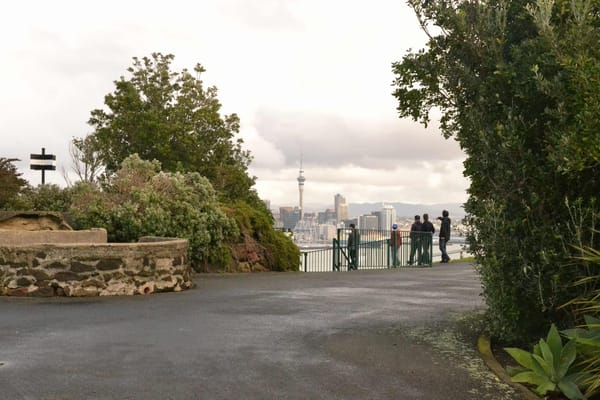 New Zealand : the land of wonders: photo 6