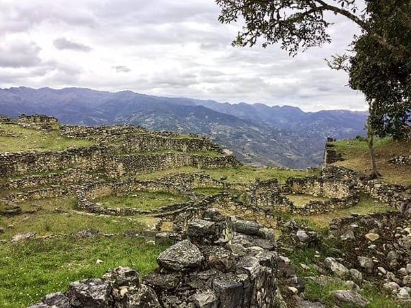 Escape mass tourism and experience local culture in Peru: photo 4