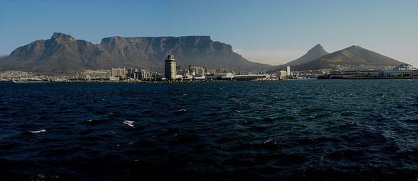 Visit Cape Town's Landmark: Table Mountain: photo 1