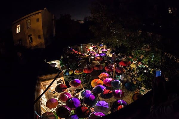 Bucharest under umbrellas: photo 9