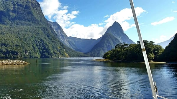 Love Affair with the Milford Sound: photo 1