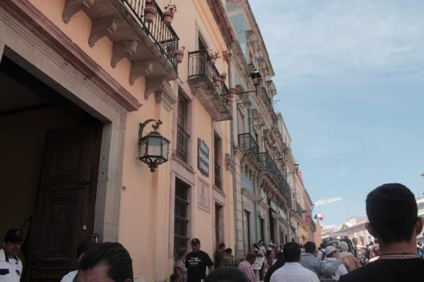 A historic walk through Guanajuato, México: photo 2