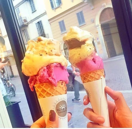 Pavia: A tiny italian city with cheap wine.: photo 4