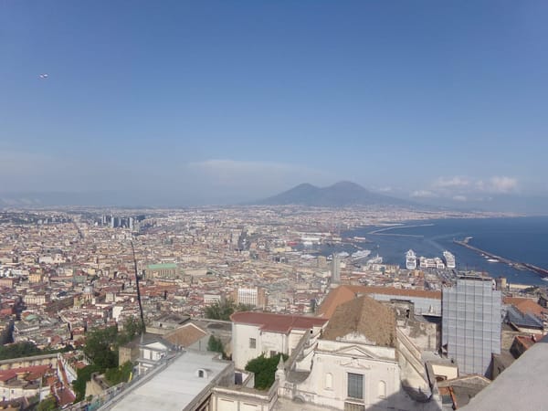 How to do Naples on a Budget: Sun, Pizza and Ancient History: photo 6
