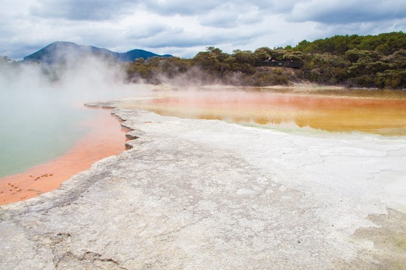 Wai-O-Tapu: the best volcanic park in New Zealand