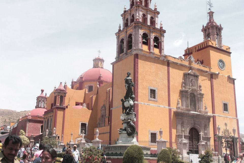 A historic walk through Guanajuato, México