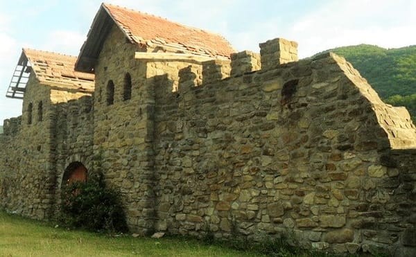A Romanian Tale in the Cozia Mountains: photo 11