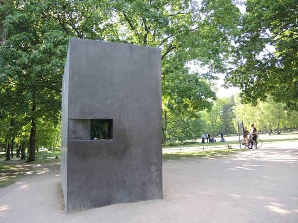 Berlin, Germany: Rainbow District: photo 3