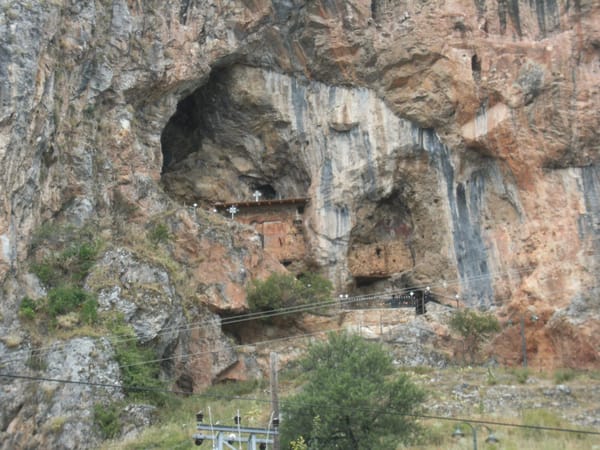 The Old Cave Churches of Macedonia: photo 3