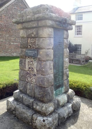 Must See Cerne Abbas in Dorset - historic sites with a US link: photo 3