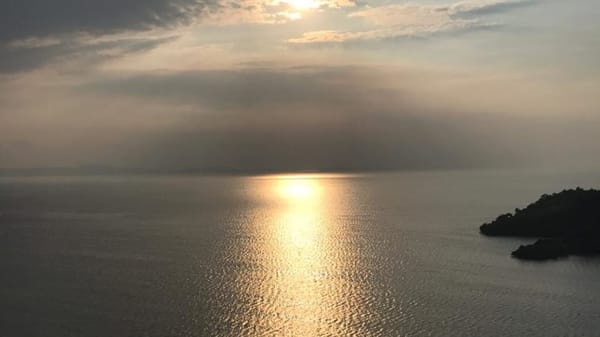 Hiking Napoleon’s Hat Island: photo 7