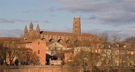 Toulouse - the pearl of southern France architecture: photo 2