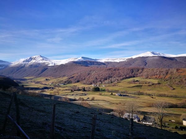 Hiking from Le Claux to Puy Mary: photo 1