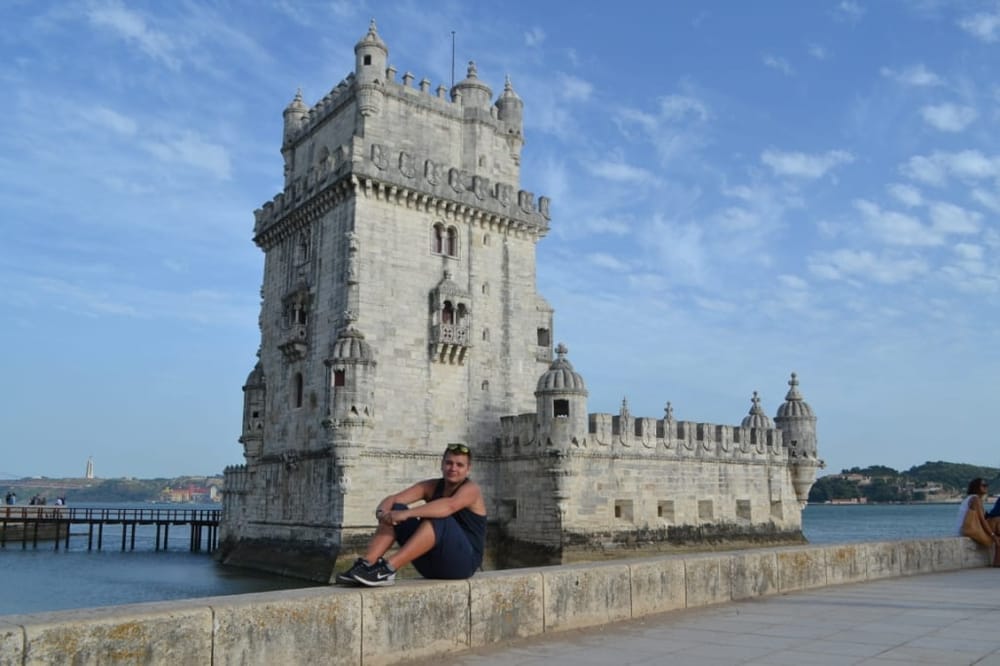 Try to feel Lisbon