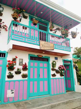 Top Places And Treks To Do In The EJE CAFETERO: Colombia: photo 3
