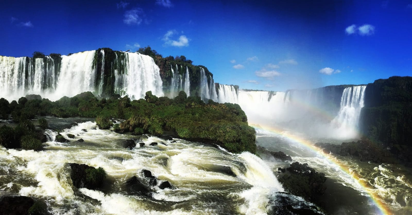 Why you should start your trip to Argentina by Iguazu Falls